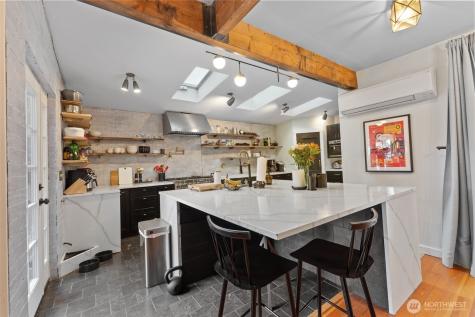 1053 S Southern Street Seattle WA 98108