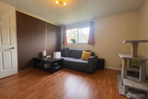 8803 23rd Avenue NE Seattle WA 98115