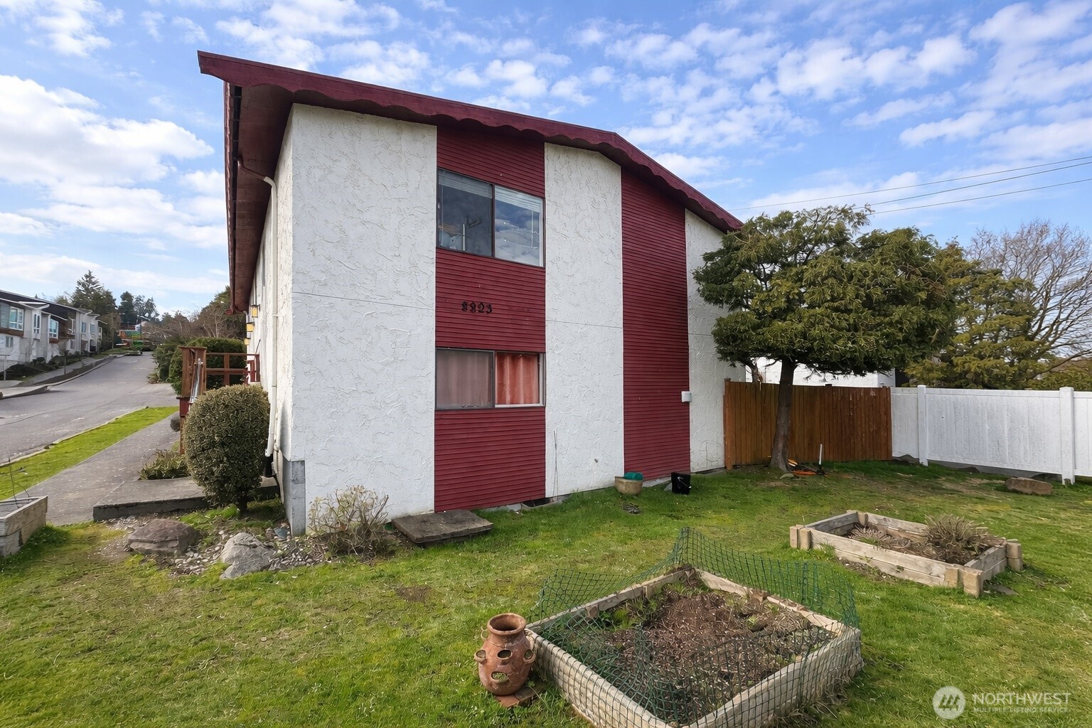 8803 23rd Avenue NE Seattle WA 98115