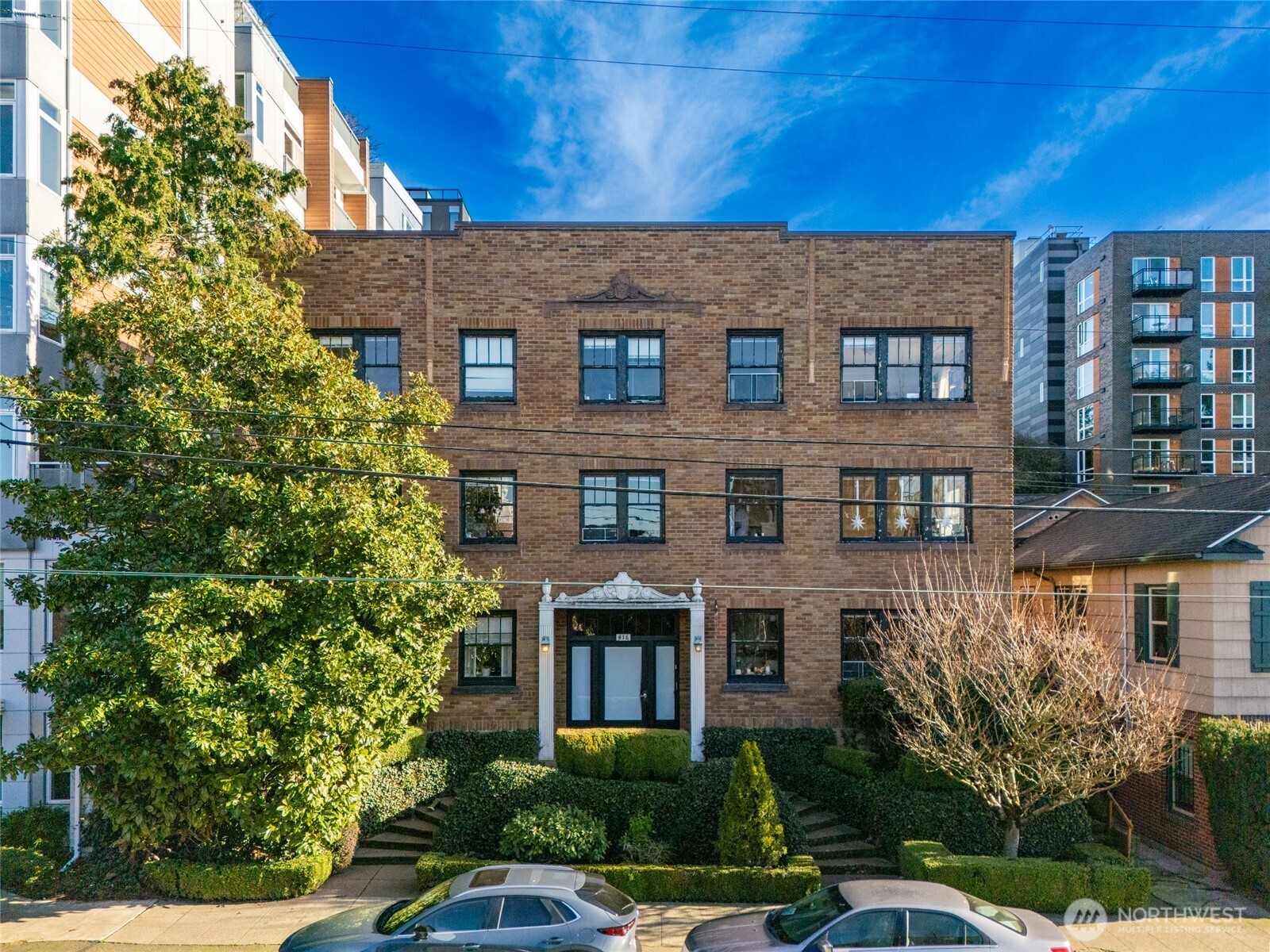 416 Summit Avenue E Seattle WA 98102