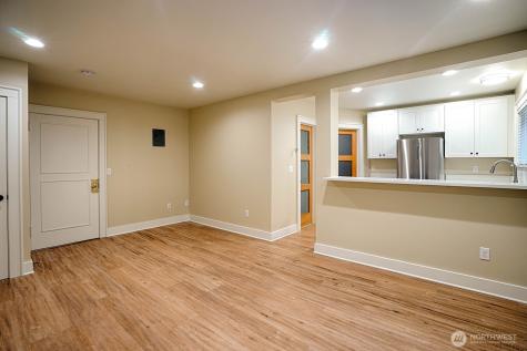 416 Summit Avenue E Seattle WA 98102