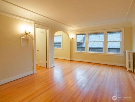 416 Summit Avenue E Seattle WA 98102