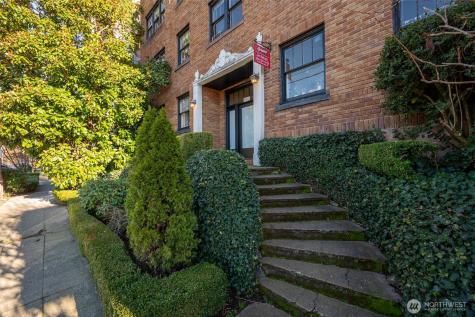 416 Summit Avenue E Seattle WA 98102