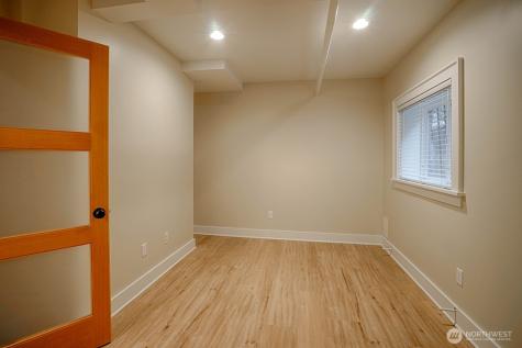 416 Summit Avenue E Seattle WA 98102