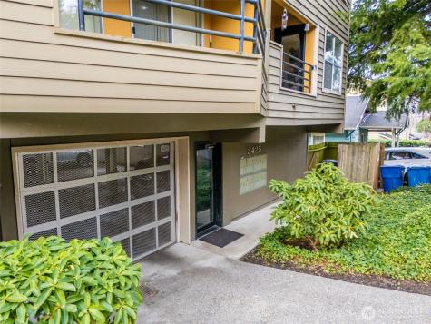 3425 14th Avenue W Seattle WA 98119