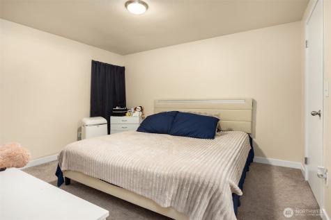 1433 NW 64th Street Seattle WA 98107
