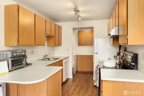 1433 NW 64th Street Seattle WA 98107