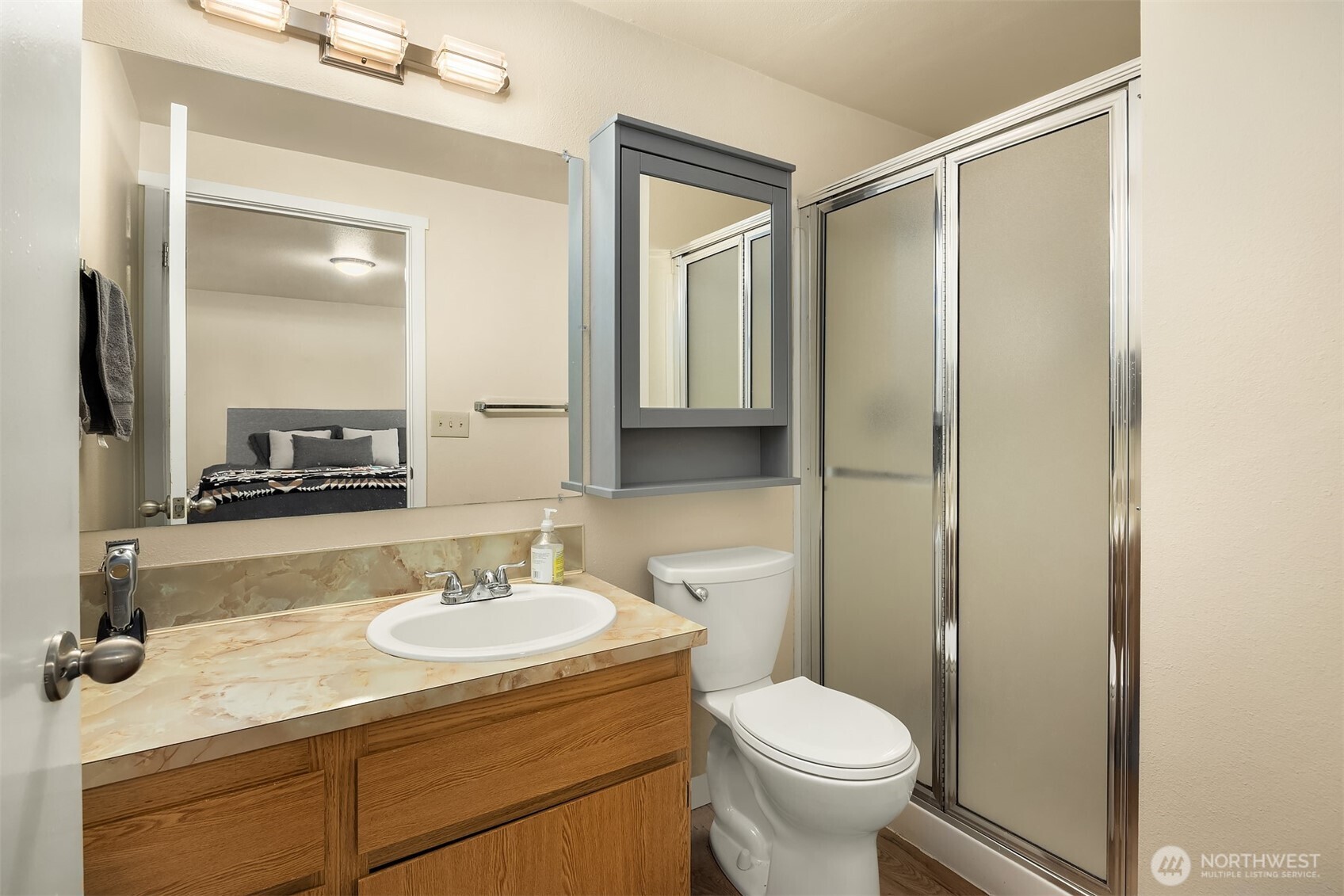 1433 NW 64th Street Seattle WA 98107