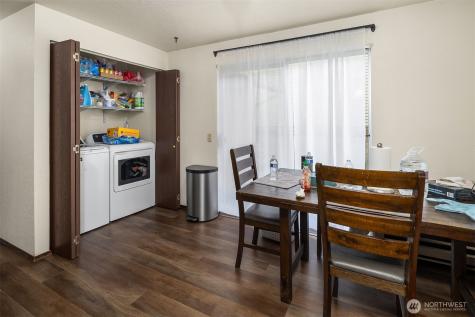 1322 Maple Street Everett WA 98201