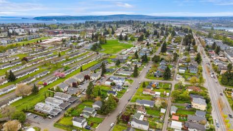1322 Maple Street Everett WA 98201