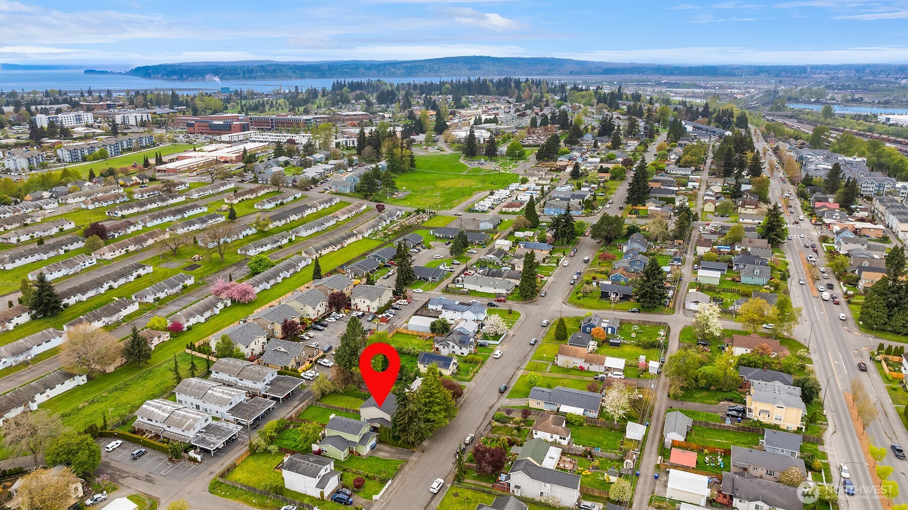 1322 Maple Street Everett WA 98201