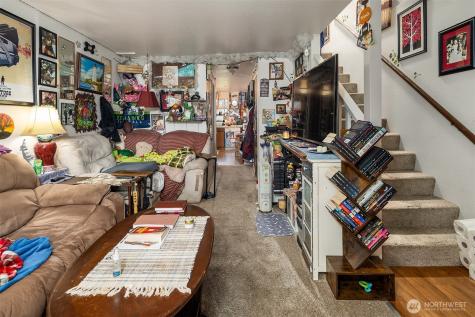 1322 Maple Street Everett WA 98201