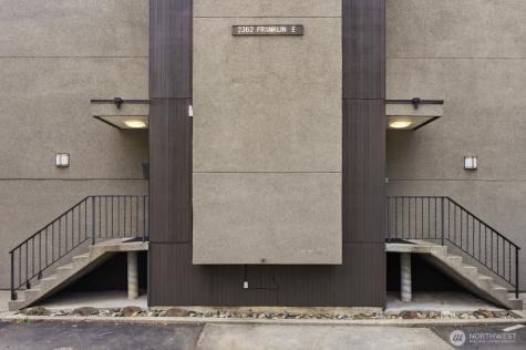 2362 Franklin Avenue E Seattle WA 98102