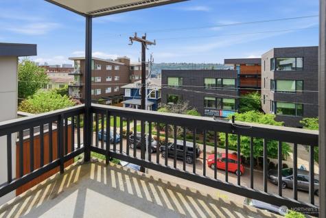 2362 Franklin Avenue E Seattle WA 98102
