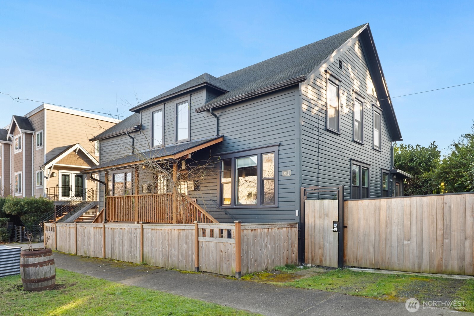 2011 E James Street Seattle WA 98122