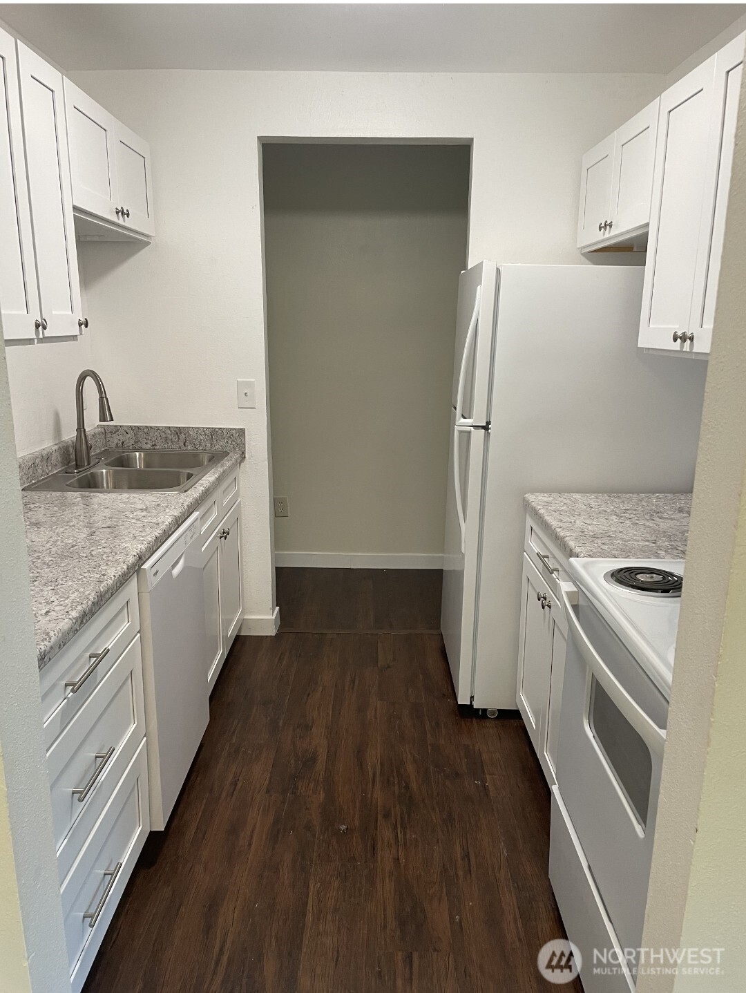 102 Garden Hill Road W Elma WA 98541