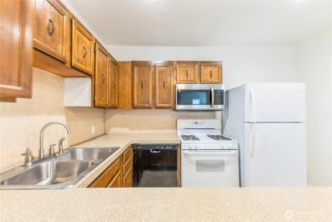1102 N Sheridan Avenue Tacoma WA 98403