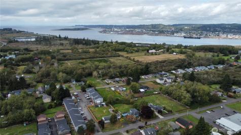 1913 Coolidge Road Aberdeen WA 98520