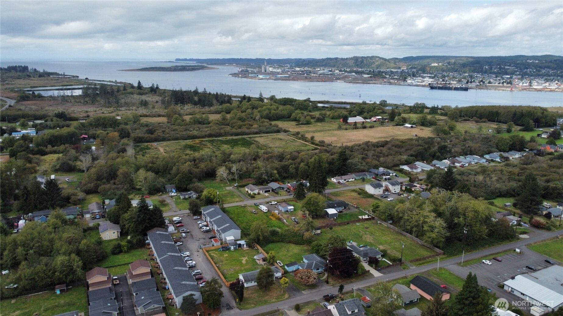 1913 Coolidge Road Aberdeen WA 98520