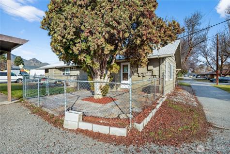 1261 Montana Street Wenatchee WA 98801