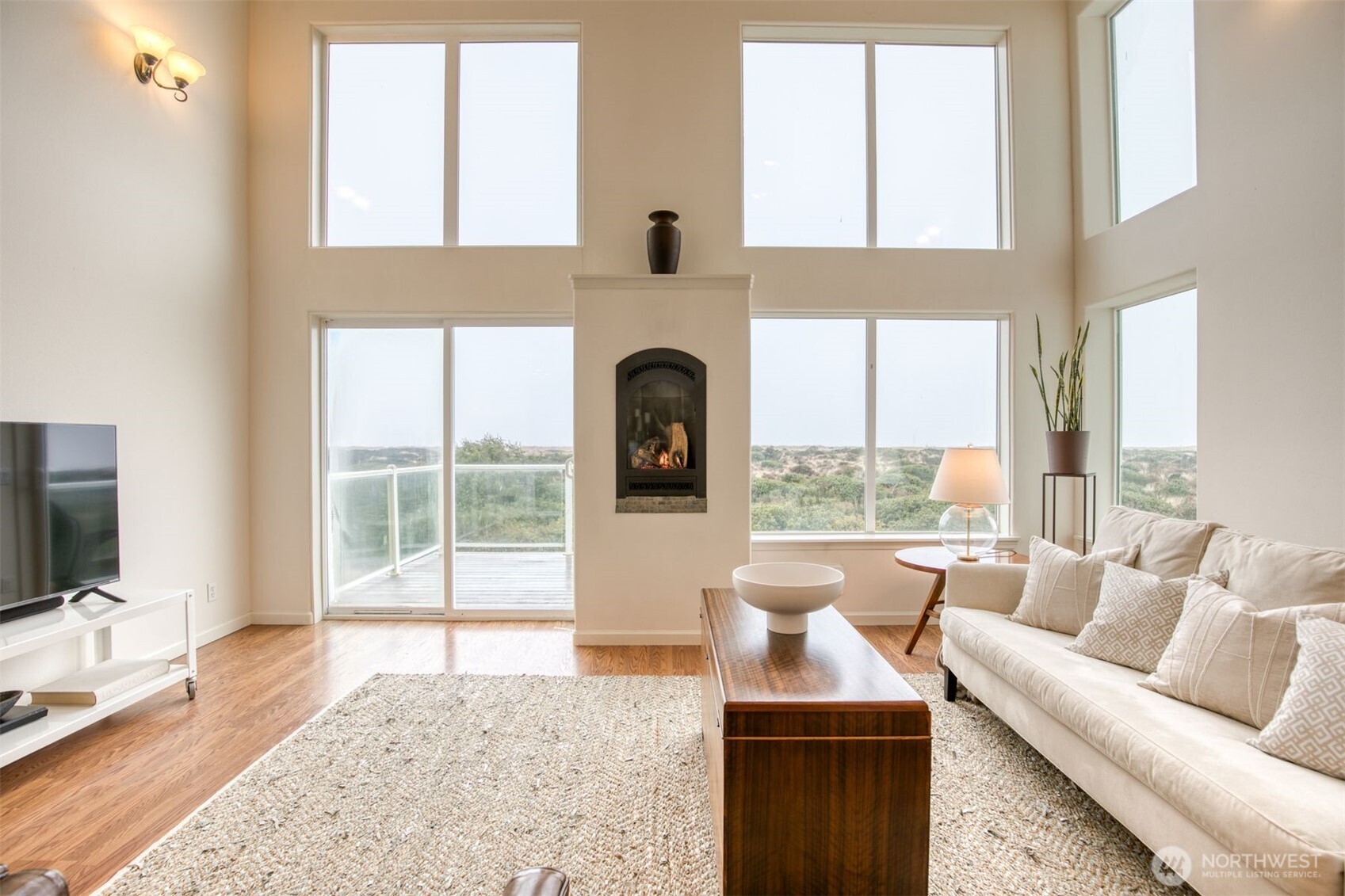1029 S Sand Dune Avenue SW Ocean Shores WA 98569