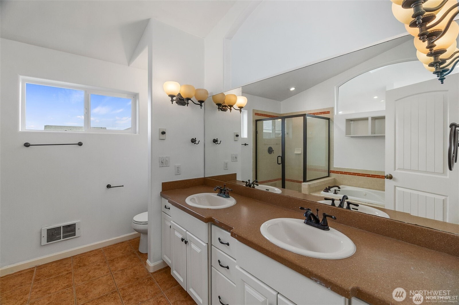1029 S Sand Dune Avenue SW Ocean Shores WA 98569