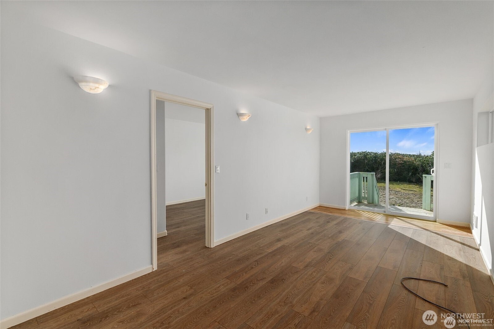 1029 S Sand Dune Avenue SW Ocean Shores WA 98569