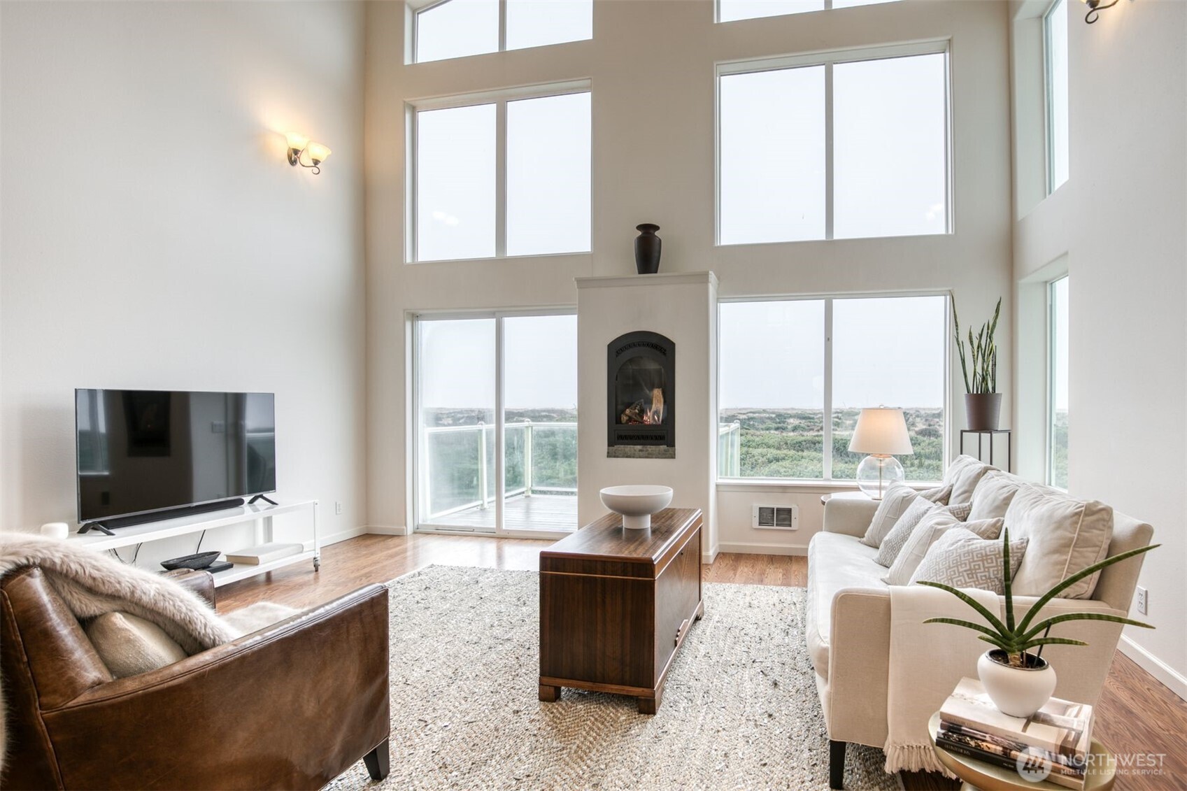 1029 S Sand Dune Avenue SW Ocean Shores WA 98569
