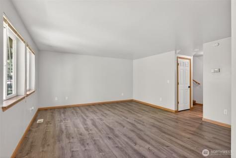 12612 153rd Street E Puyallup WA 98374