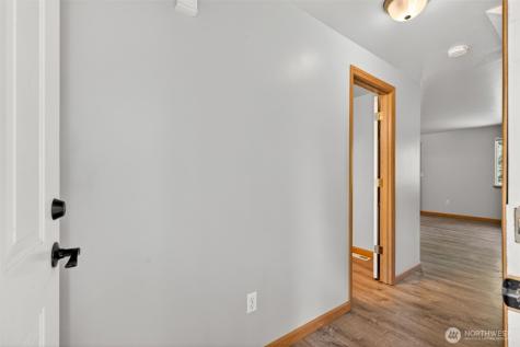 12612 153rd Street E Puyallup WA 98374