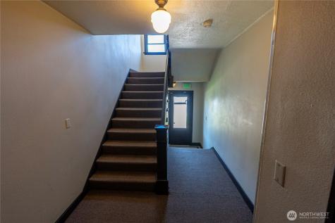 1003 1ST Renton WA 98057