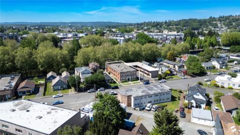 1003 N 1st Street Renton WA 98057