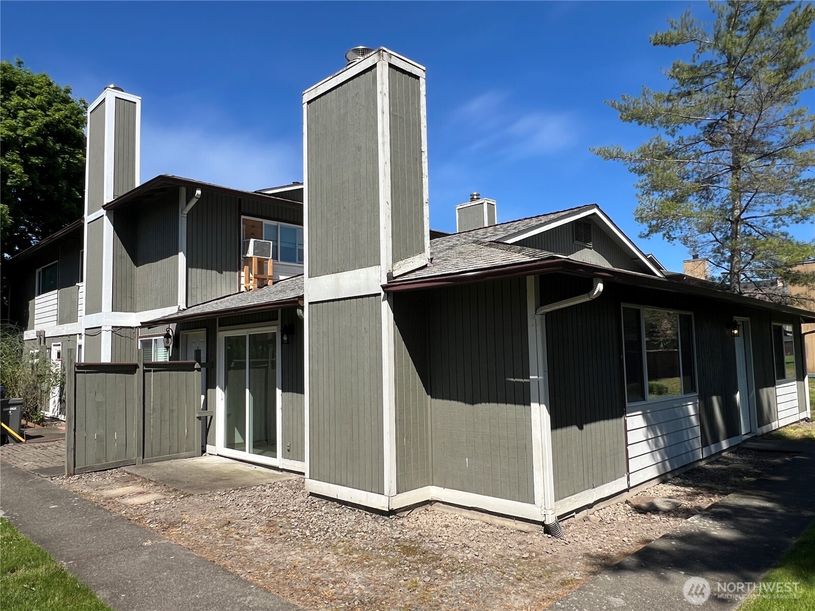 904 31st Street NE Auburn WA 98002