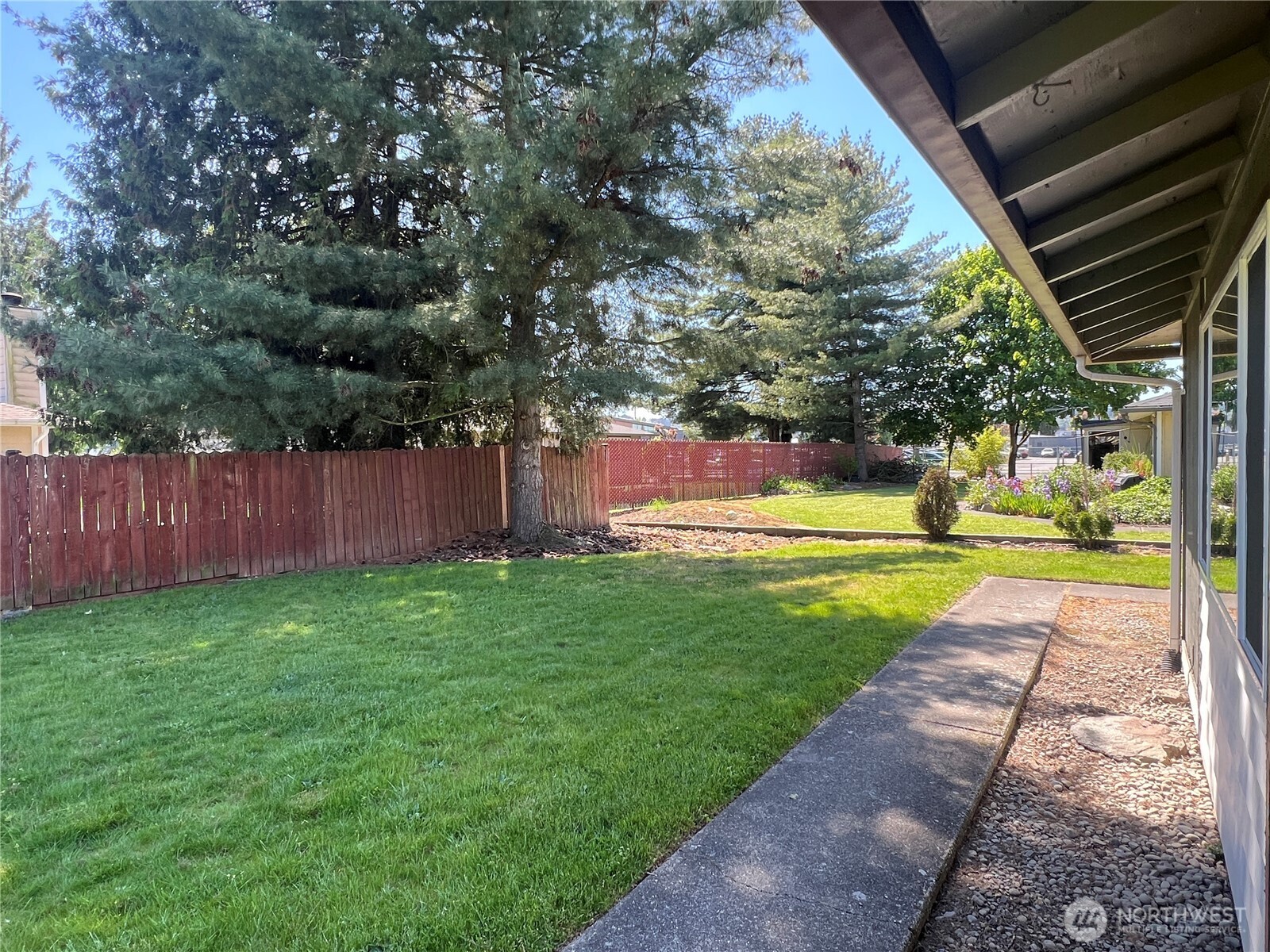 904 31st Street NE Auburn WA 98002