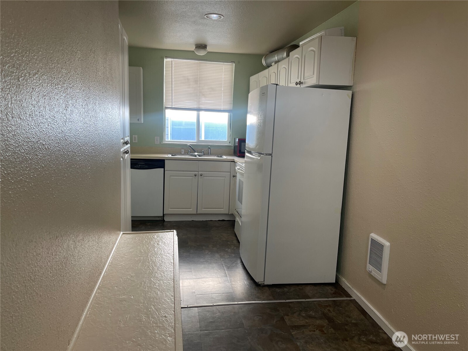 220 W 4th Street Aberdeen WA 98520