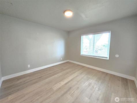 1311 W Shoshone Street Pasco WA 99301