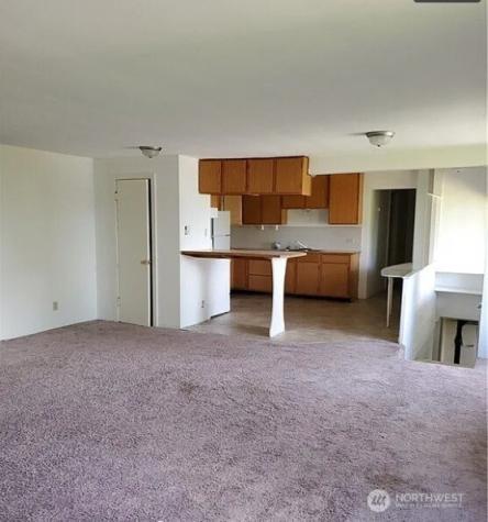 329 Perry Avenue N Port Orchard WA 98366