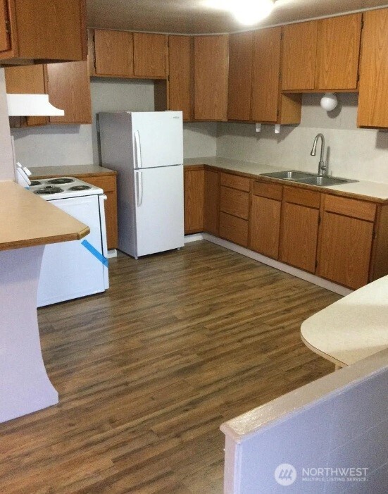 329 Perry Avenue N Port Orchard WA 98366