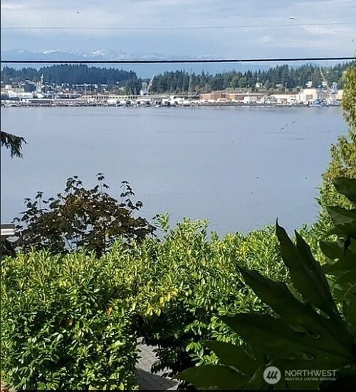 329 Perry Avenue N Port Orchard WA 98366