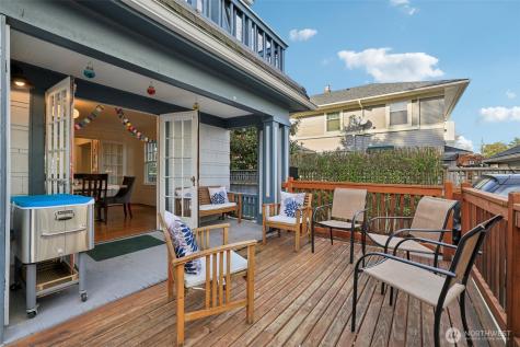 5230 16th Avenue NE Seattle WA 98105