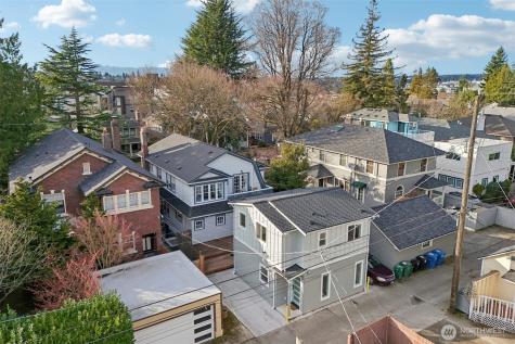5230 16th Avenue NE Seattle WA 98105