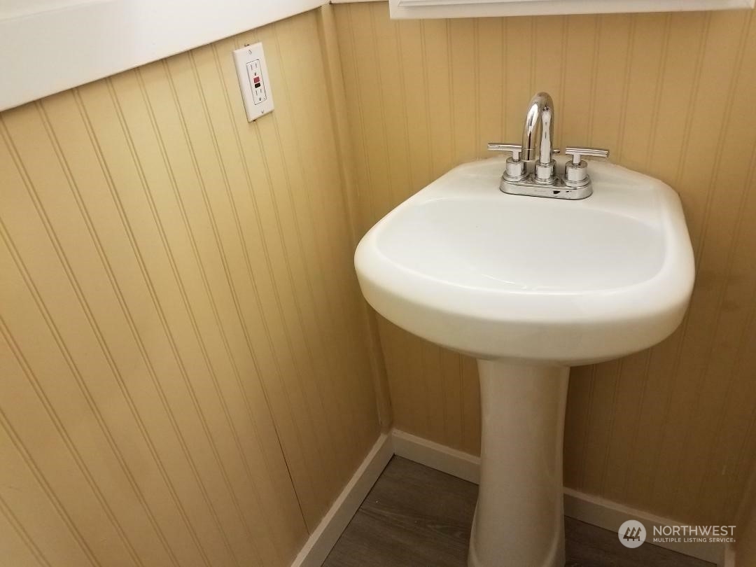 7687 Francis Lane Blaine WA 98230