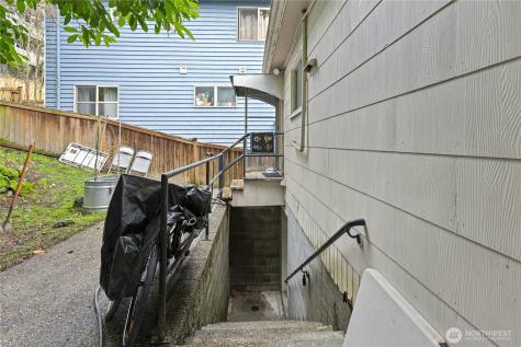 1537 15th Avenue S Seattle WA 98144