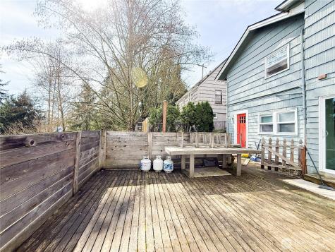 11806 Glendale Way S Seattle WA 98168