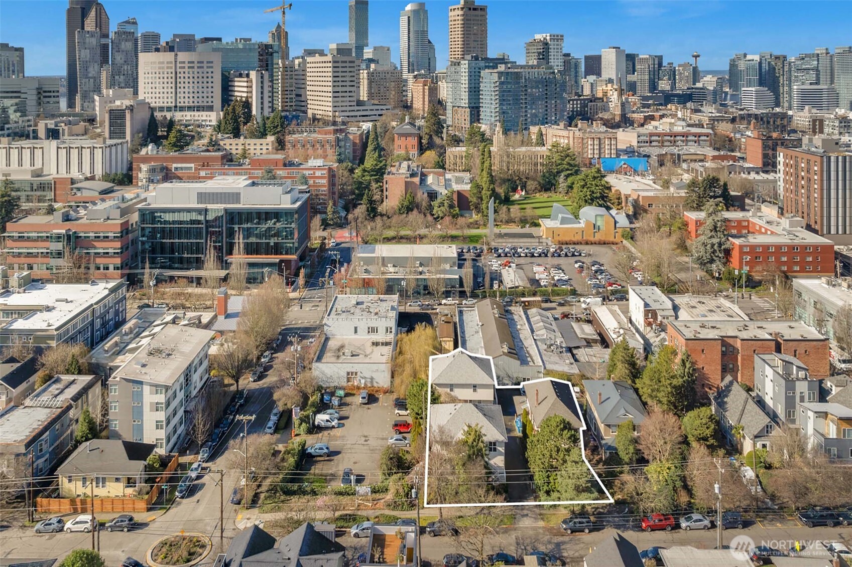 913 13th Avenue Seattle WA 98122