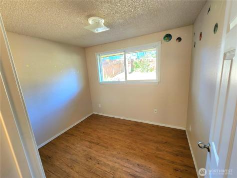 11901 Ainsworth Avenue S Tacoma WA 98444