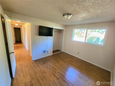 11901 Ainsworth Avenue S Tacoma WA 98444