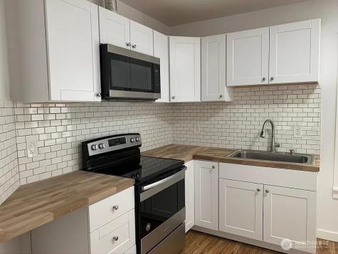 1319 S 9 Street Tacoma WA 98405