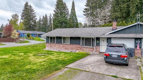 15115 129th Avenue E Puyallup WA 98374