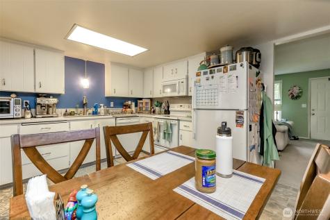 15115 129th Avenue E Puyallup WA 98374